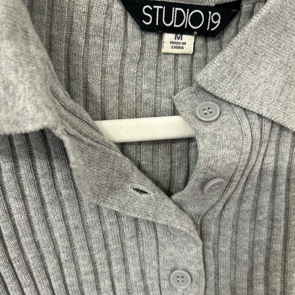 Cropped & Ribbed Polo Shirt - Picture 2 of 3